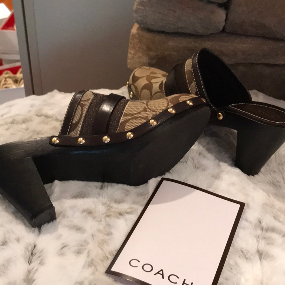 COPY - Like New Coach Clogs Worn Once - Picture 4 of 4